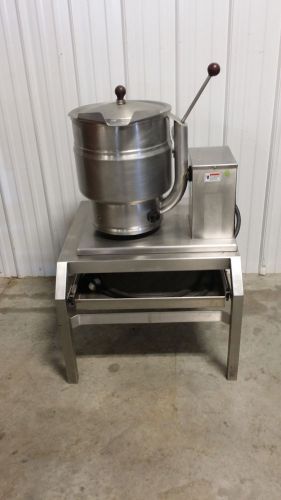 Groen TDB/ 7 - 20 Steam Jacketed Manual Tilt Kettle w/ SS Stand with Drawer