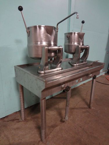 H.d. commercial &#034;groen&#034; 10 &amp; 20 qt. direct steam - steam jacketed kettle station for sale
