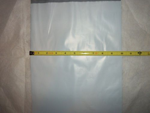 26 - 10 x 13 Plastic Shipping Bags / Mailing Bags / Poly Mailers / Self Sealing