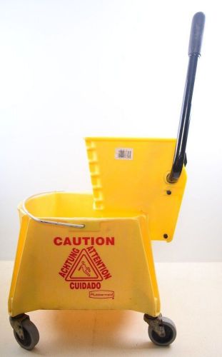 RUBBERMAID 6127 Yellow Mop Wringer Side Press With Rolling Bucket Free Shipping