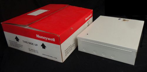 Honeywell PRO2200ENC3 12 VOLT VDC 2 Amp Continuous Power Supply