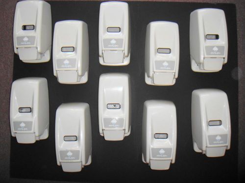 10 liquid soap wall mount dispensers made by gojo mib unused for sale