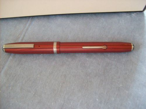 VINTAGE ESTERBROOK  RED ICICLE 5 INCH FOUNTAIN PEN MADE IN USA NIB 1551