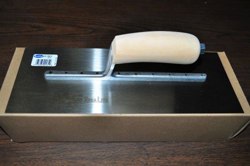 Marshalltown MXS13  13 X 5 Finishing Trowel Curved Wood Handle Made in USA