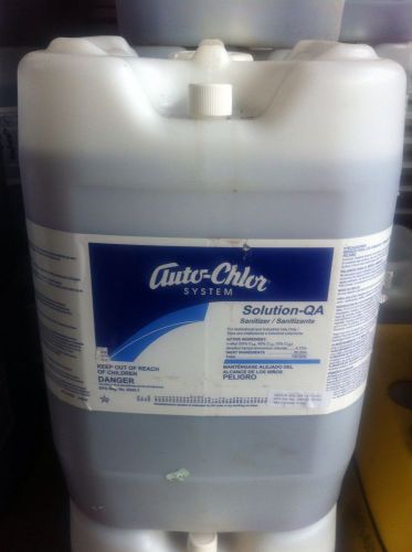 Auto-Chlor Quarternary Sanitizer 5 gallon Industrial Low Temp Dish Ecolab