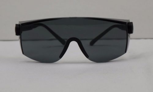 Pyramex Defiant, Safety Eyewear, Gray Lens With Black Frame, Sold in Each