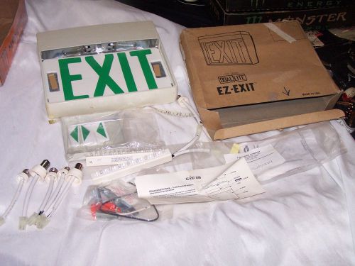 VINTAGE NEW IN BOX DUAL LITE EZ- EXIT SIGN DOUBLE SIDED MODEL EZX-GWW