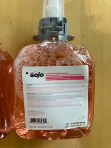 4 Pack, Gojo 5161-04 Luxury Foam Handwash, 1250 ml Cranberry