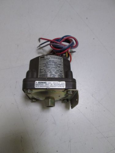 BARKSDALE PRESSURE SWITCH D2H-H18 *USED*