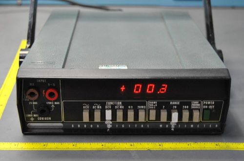 FLUKE DIGITAL MULTIMETER 8000A (S8-1-155F)