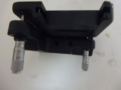Newpor Klinger 600A-1 Kinematic Optical Mount with Two Micrometers,   L147