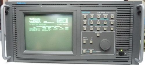 TEKTRONIX VM700A Video Measurement Set