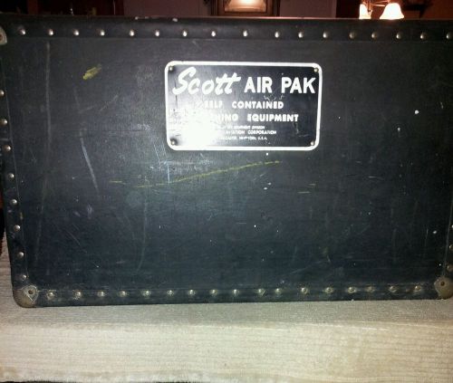 Vintage Scott Air Pak II Self Contained Breathing Equipment case &#034;TRUNK ONLY&#034;