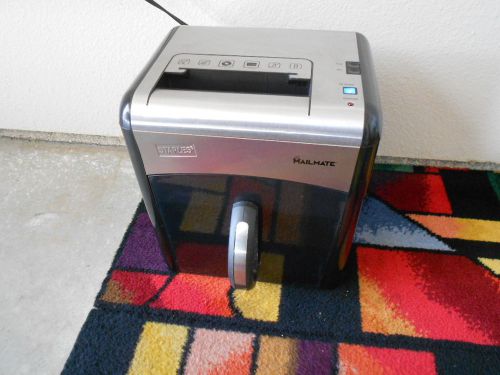 Staples mail mate mailmate shredder heavy duty m5 sheet compact spl727mm euc for sale