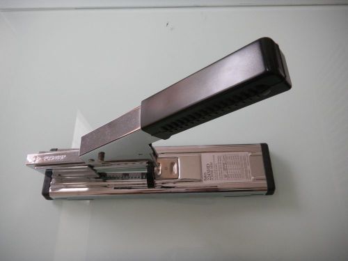 Bates 224XHD - Extra Heavy Duty Stapler with staples