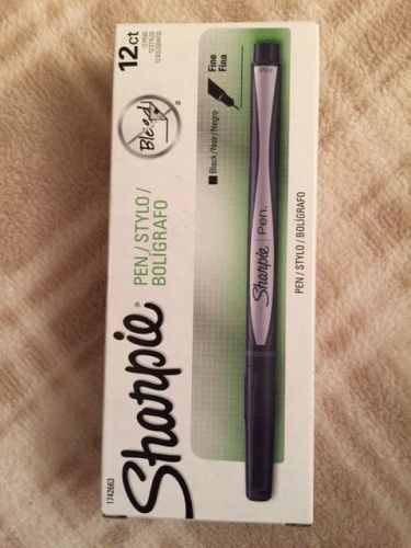 NEW Sharpie STYLO Pen Fine Point Pen, 12 Black Pens 1742663