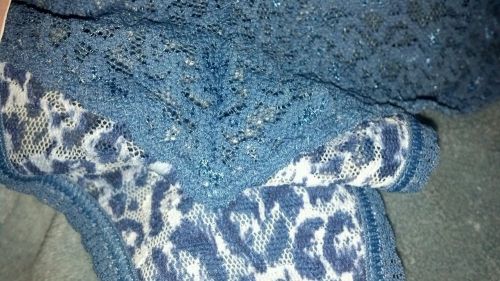 Victoria&#039;s Secret The Lacie Thong NWT * BLUE LEOPARD * RARE! panty underwear