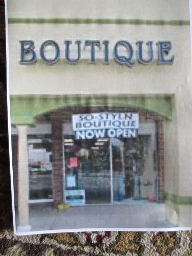 Huge lighted business sign &#034;boutique&#034;  must sell no reserve for sale