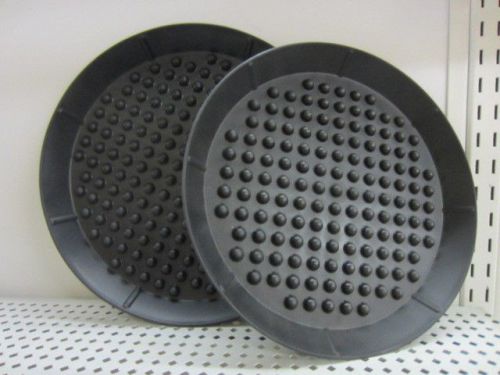 Plastic Pizza Pan - BEST PRICE! - MUST SELL! SEND ANY ANY OFFER!