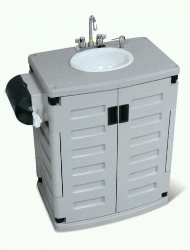 Nice cond self contained portable handwash sink hot &amp;cold water soap dispencer for sale