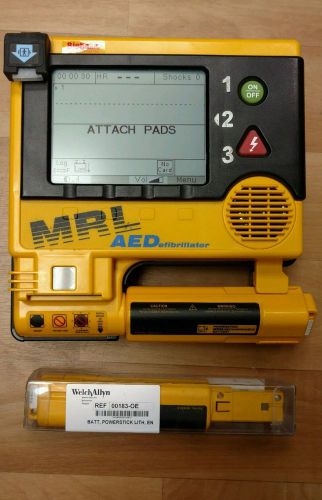 Welch Allyn MRL AED Biphasic waveform, two batteries