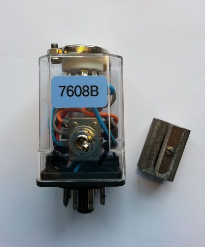 Free shipping - one(1) twin triode switch for hickok - model 7608b (noval 9-pin) for sale
