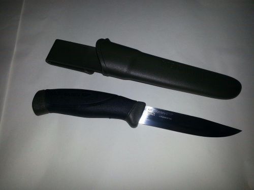 Morakniv Companion Fixed Blade Knife Stainless Steel Blade  (Military Green)