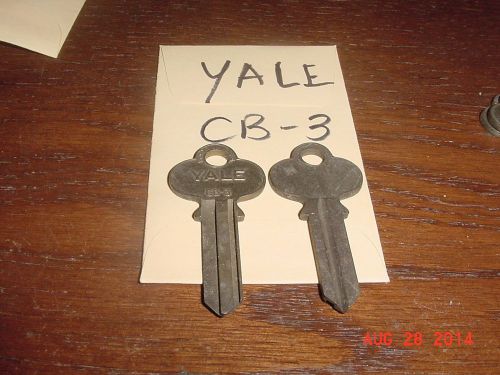 2 VINTAGE KEY BLANKS Original YALE  &#034; CB-3 &#034; keyway LOCKSMITH NOS Uncut antique