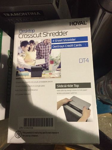 NEW! ROYAL Desktop Crosscut 4 Sheet Credit Card Shredder Slide &amp; Hide Model DT4