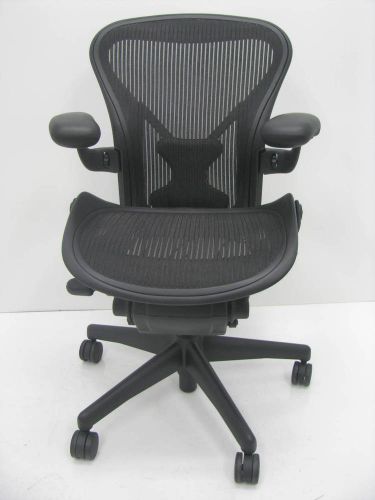 Aeron fully adjustable ergonomic chair black size a posture fit herman miller for sale