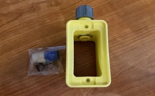 HUBBELL 3059H WATERTIGHT PORTABLE YELLOW OUTLET BOX