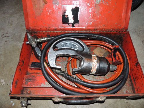 Thomas betts t&amp;b hydraulic crimper and dies pump and pedal for sale
