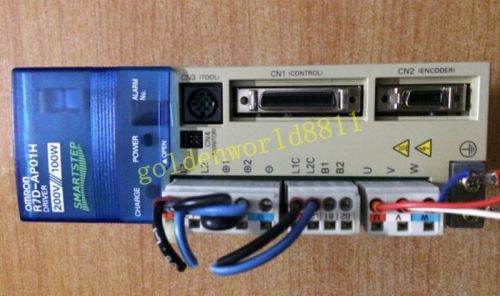 OMRON servo driver R7D-AP01H good in condition for industry use