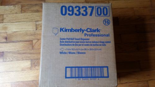 Kimberly-Clark IN-SIGHT Roll Control Center-Pull Dispenser - 09337