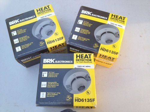 New In Box BRK Electronics Heat Detector Alarm 120V AC 60Hz AC Powered HD6135F