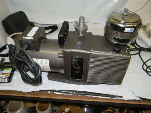 Fisher maxima c plus; m12c vacuum pump, 7.7cfm; 3 x 10-4 torr for sale