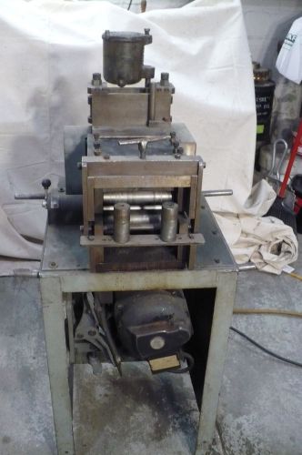 METAL STRAP STRAIGHTENER FLATTENER FEEDER 4”