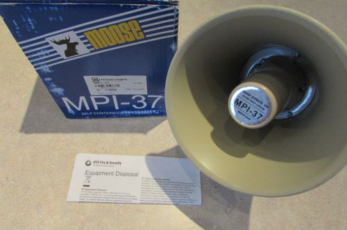 UTC Interlogix Moose MPI-37 2 tone 106db weather resistant Siren 6-12 vdc