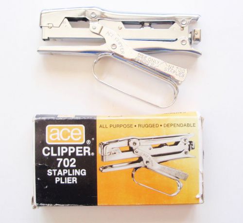 Vintage NEAR MINT Ace Clipper Stapling Plier Stapler No. 702 Works Perfectly