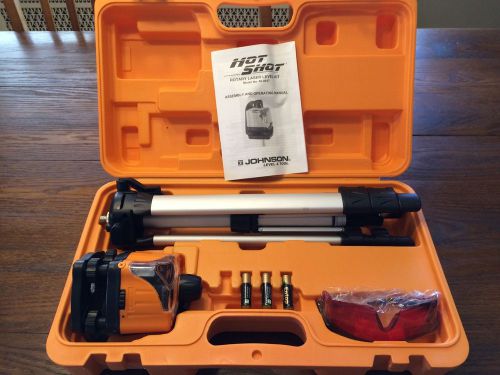 Johnson Laser Level Kit 40-0197with case, tripod, rotary level