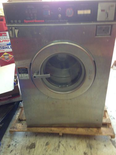 SPEED QUEEN  Washer 30 LB  model : SC27MD2YU20002   1p