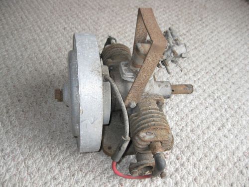Antique  Maytag  Engine