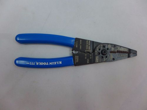 Klein 1010 10-22 Gauge Long Nose Wire Stripper Cutter Pliers Tool USA