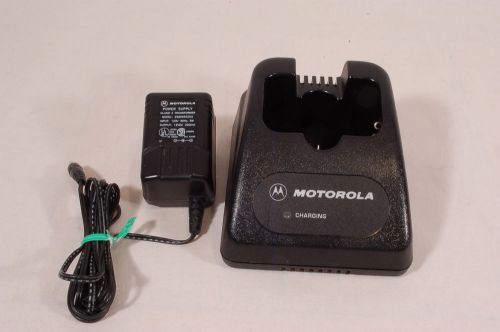 Motorola htn9014 standard charger for motorola radius sp50 / spirit hp radios for sale