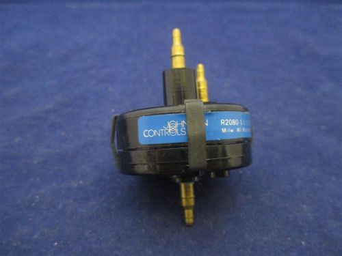 Johnson Controls R2080-1 1:1 Booster Relay