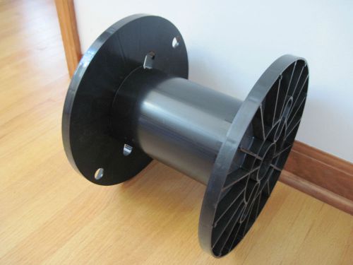 Lot of 5 Large Plastic Empty Spool for Wire, Cable, or Rope (2 Sizes)