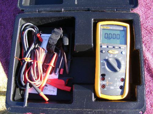 FLUKE 1587 *MINT!* INSULATION MULTIMETER WITH TONS OF ACCESSORIES!