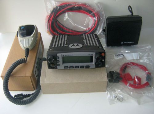 Motorola xtl5000 xtl 5000 700 / 800 mhz digital apco-25 radio police fire lot for sale