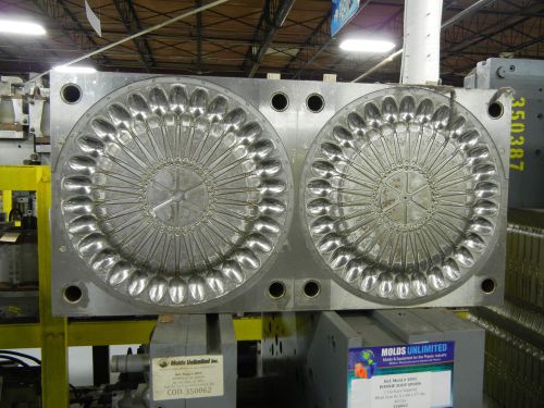 spoon injection mold