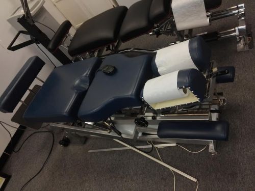 Llyod galaxy elevation h/l chiropractic therapy table for sale
